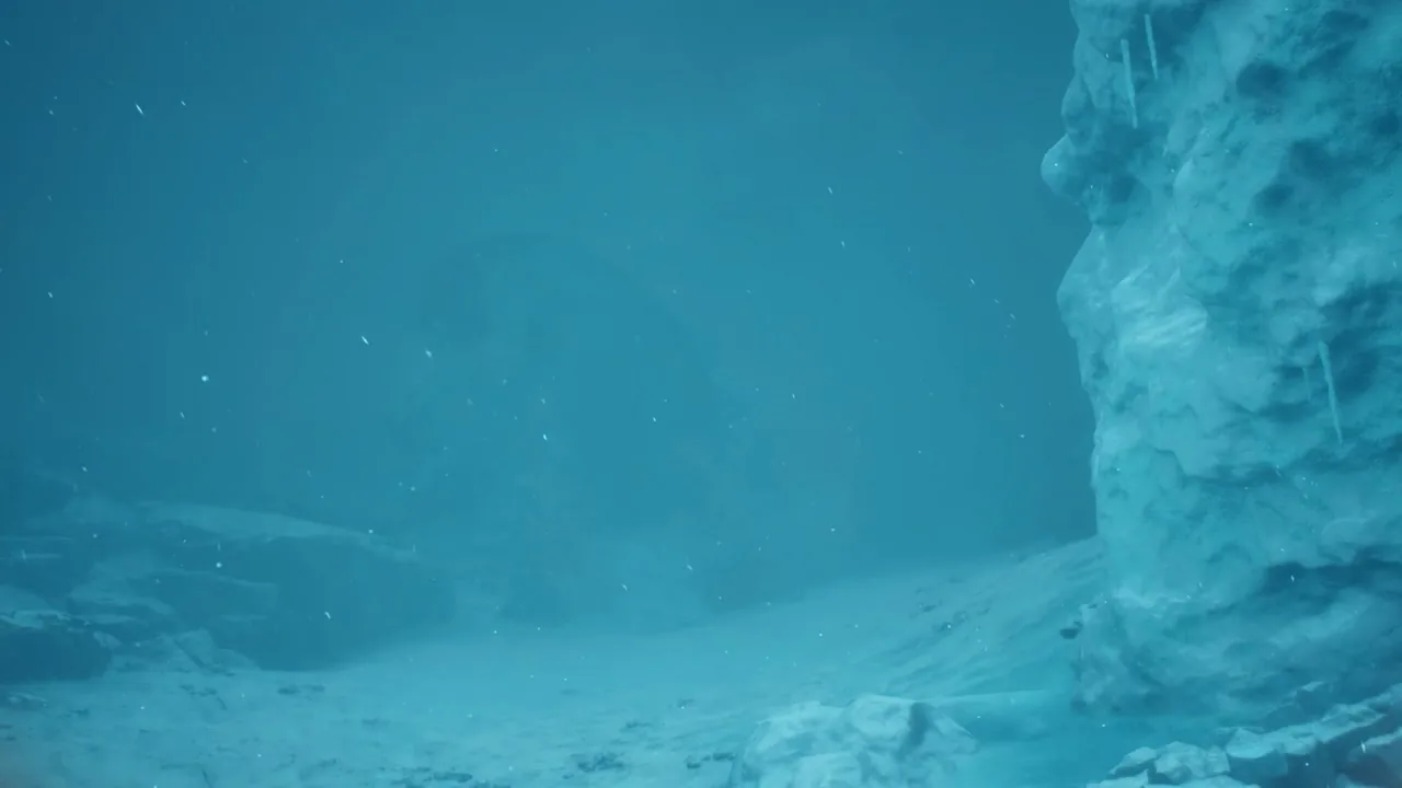 Arisen leading two pawns across a blue glacier field with a full pack